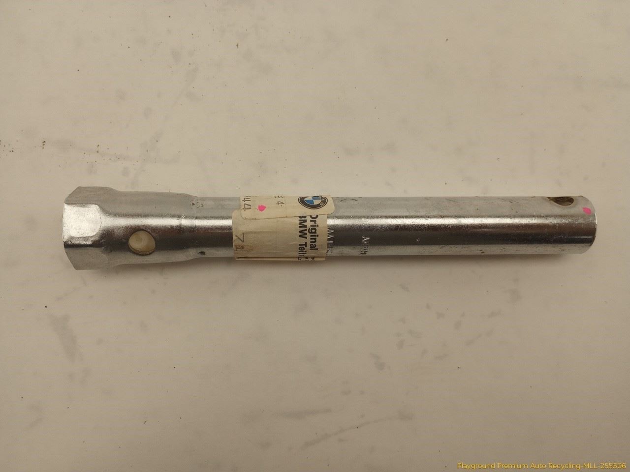 BMW 735i E32 SEDAN Set Of Emergency Vehicle Tool Fits 1988-1994 88 89 90 91 92