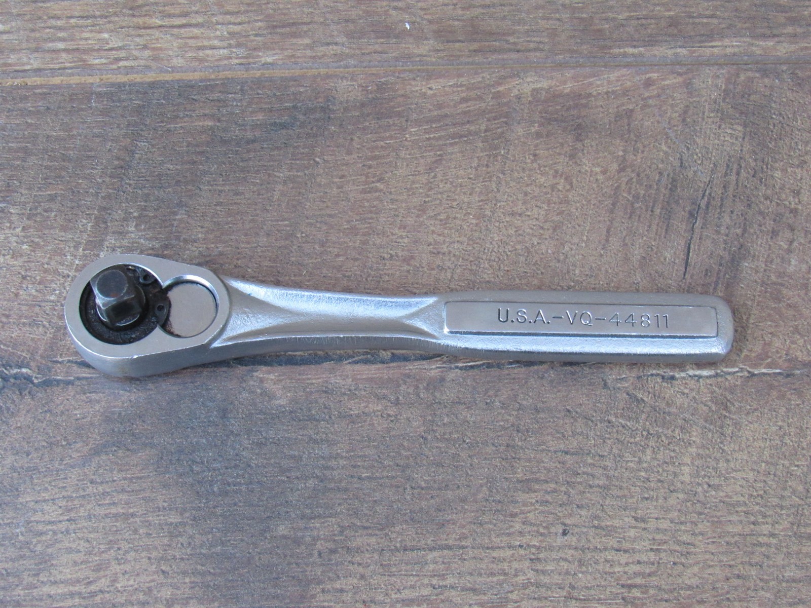 CRAFTSMAN VQ 44811 3/8” DRIVE QUICK RELEASE STANDARD HANDLE RATCHE VQ -44811 USA