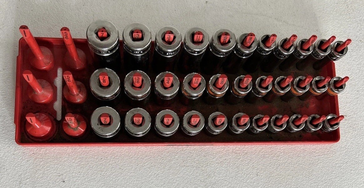 Snap-On Socket Set 7/8 Thru 1/4 sockets of three different depths ￼￼Three Sizes