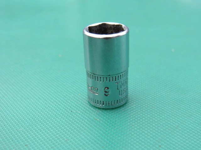 SNAP ON 9MM TMM9 1/4″ DRIVE METRIC 6 PONIT SHALLOW SOCKET 9 MM UNDERLINE LOGO