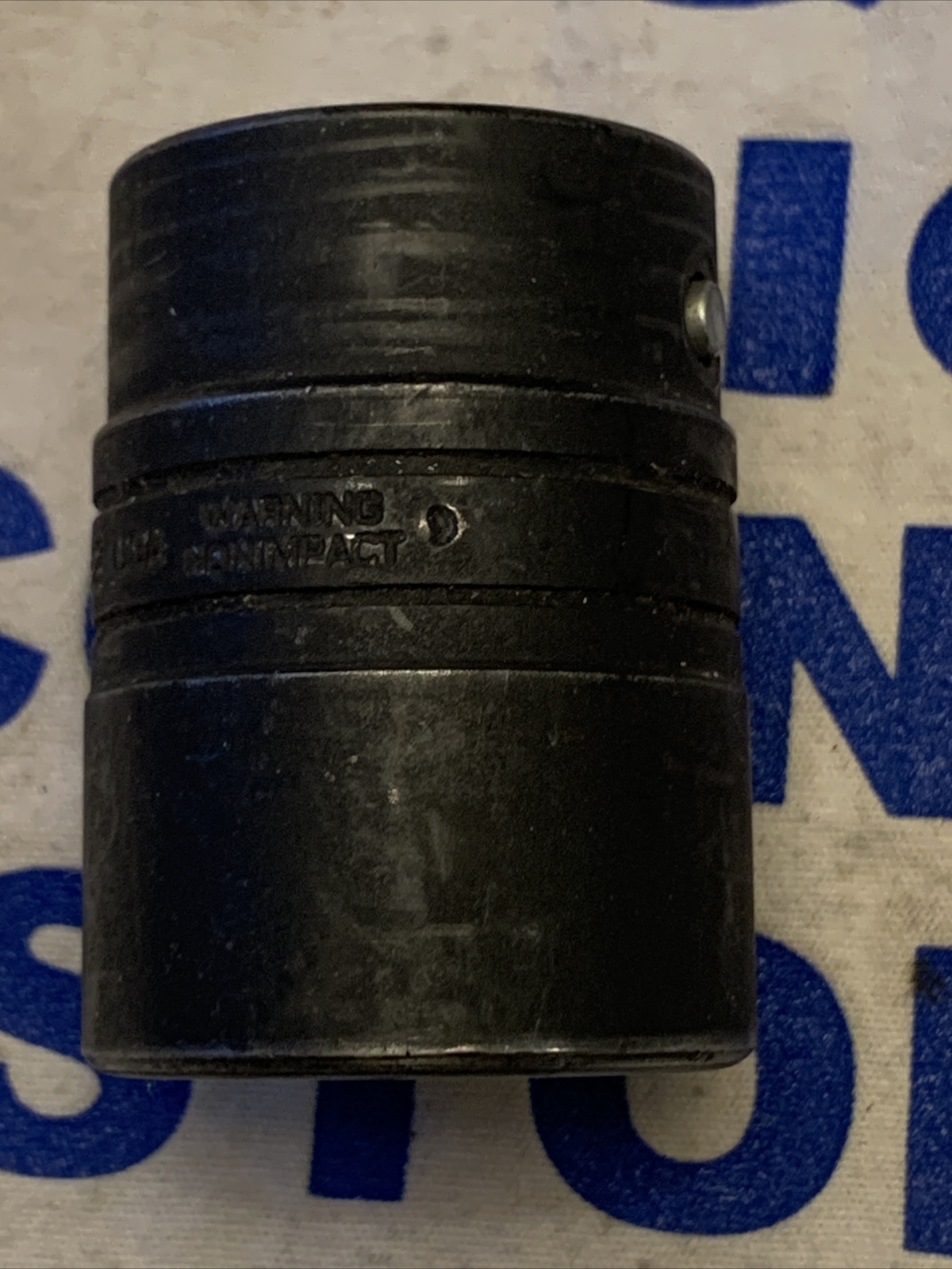 Snap-on Tools USA 3/4″ Dr 1-1/8″ 12pt Black Industrial Finish Socket GLDH362