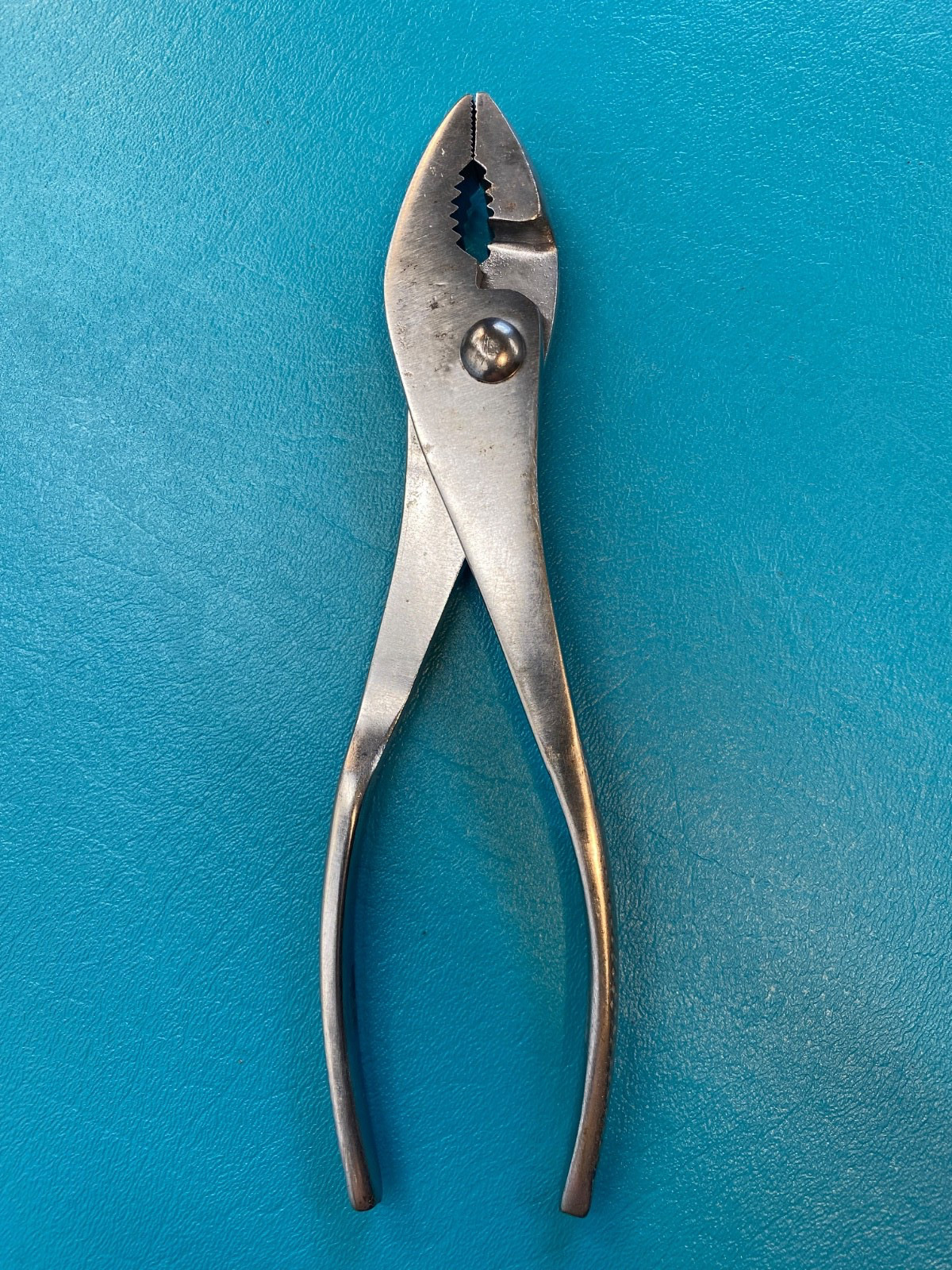 ROYAL SEAL Slip-Joint Adjustable Pliers, Clean and Rust Free, Textured Handles