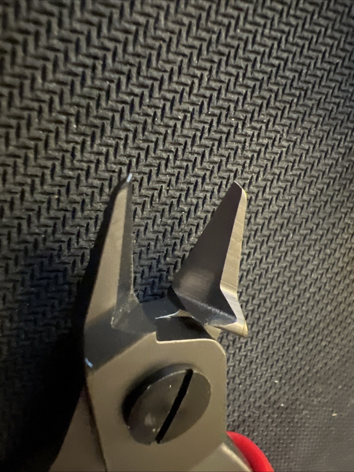 Snap on Tools SPAIN NEW RED P-Series Semi-Flush Cutting Pliers P88150RA T R 🔥
