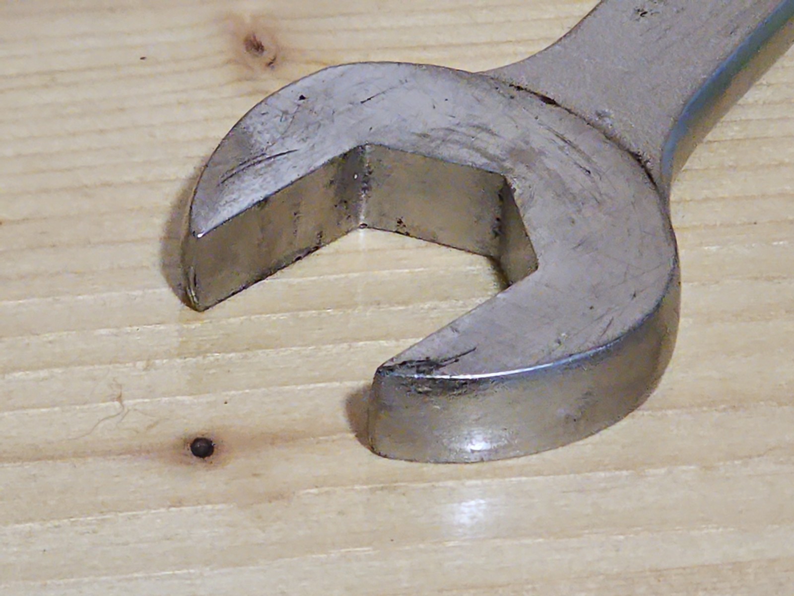 MAC Tools CL34 1-1/16″ Combination Wrench 12 Point SAE Made in the USA