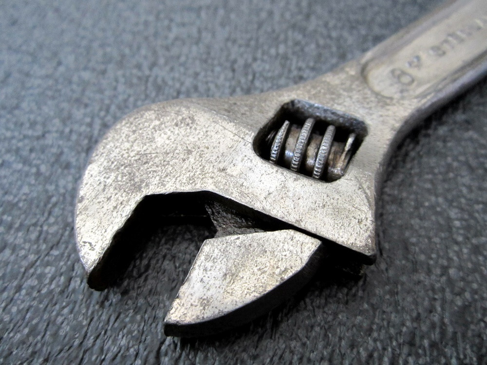 Vintage Stellar 6″ Angle Wrench Hot Dropped Forge Steel – Germany?