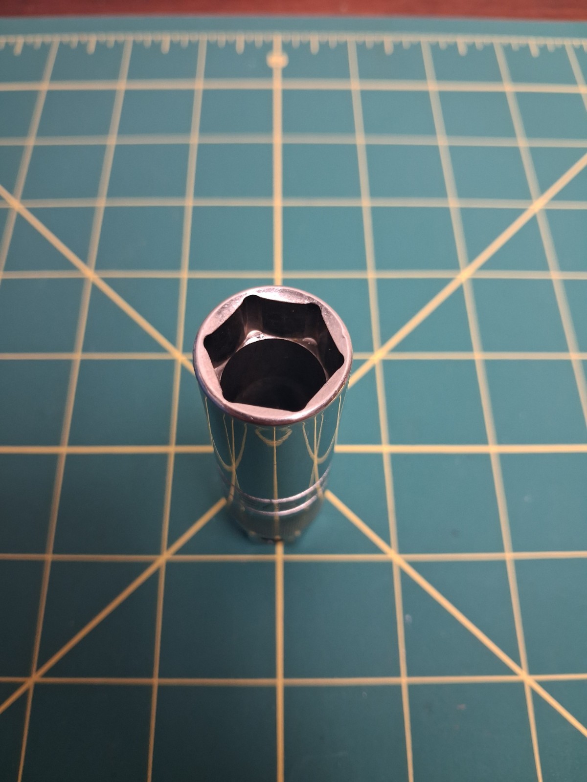 Snap On Tools 3/8″ Drive 5/8″ Retention Spark Plug Socket S9706KR USA 🇺🇸