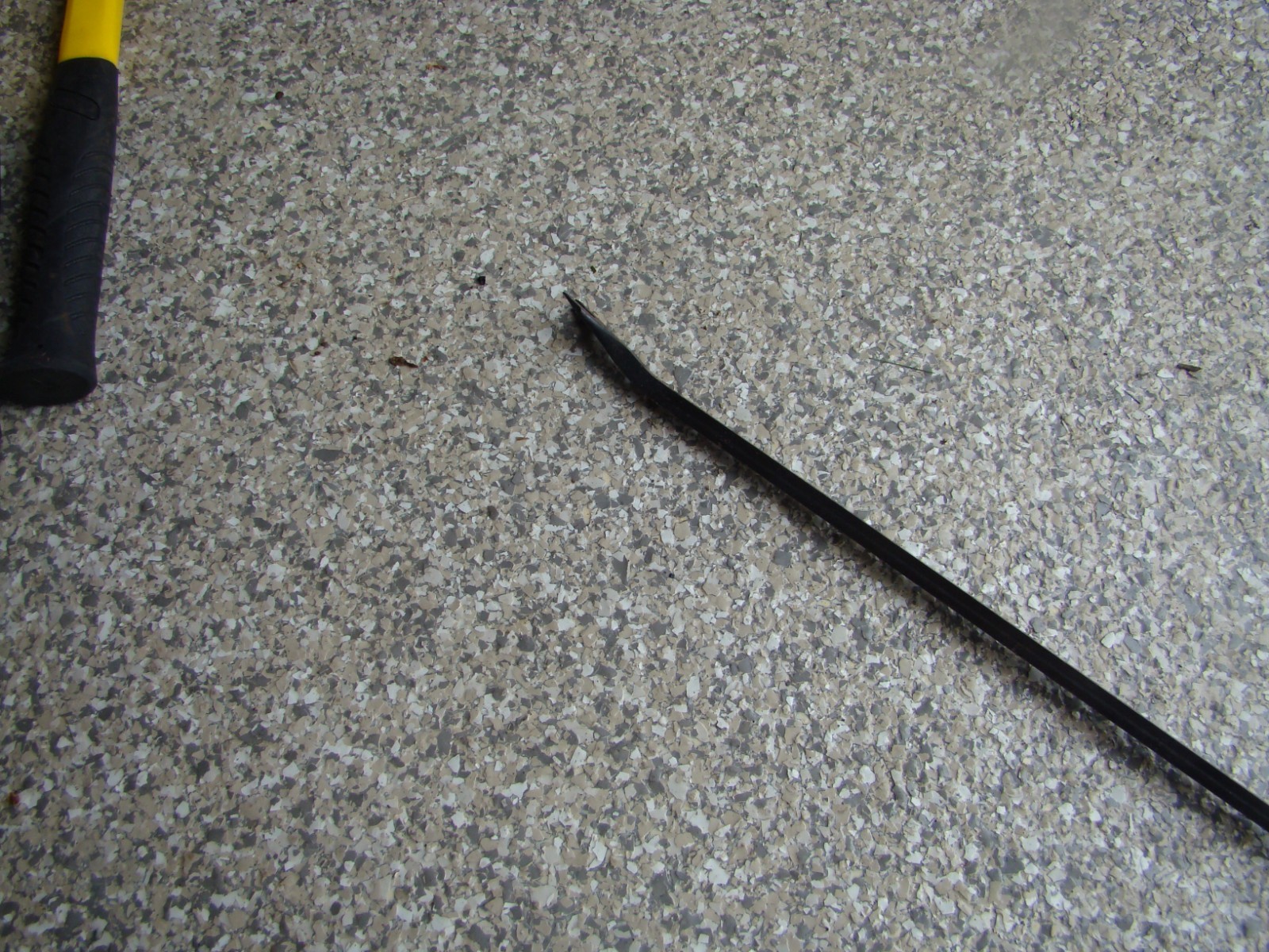 VIM 20″ LONG UPHOLSTERY/FASTENER REMOVAL TOOL