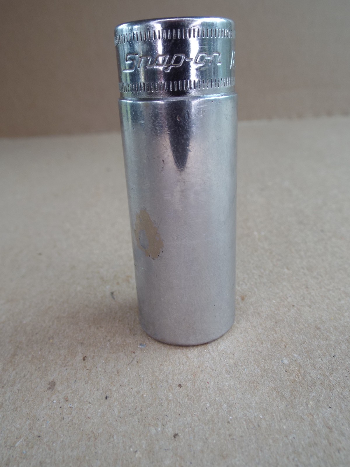 VTG SNAP-ON Deep Socket 18mm 3/8″ Dr 6 Pt USA Made SFSM18 – Nice ! (Pls Read)