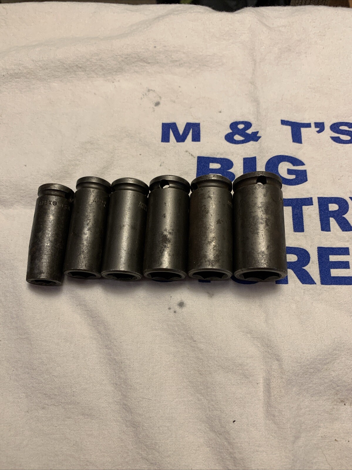APEX Tools USA 3/8″ Drive 6pt 6pc 10-17mm Metric Impact Sockets