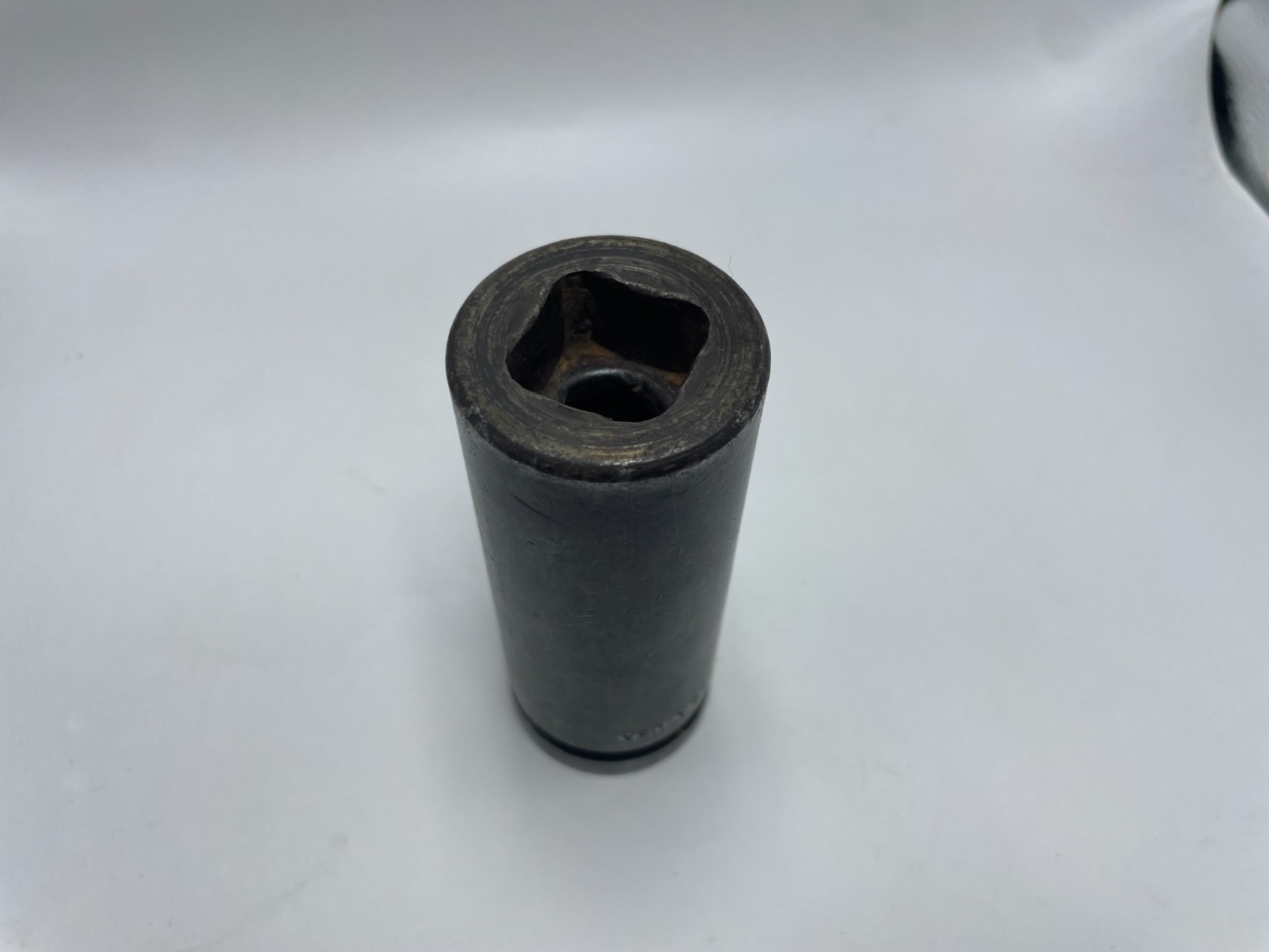 Snap-on Tools USA 3/4″ Drive 13/16″ Square Budd Wheel Impact Socket BW626A