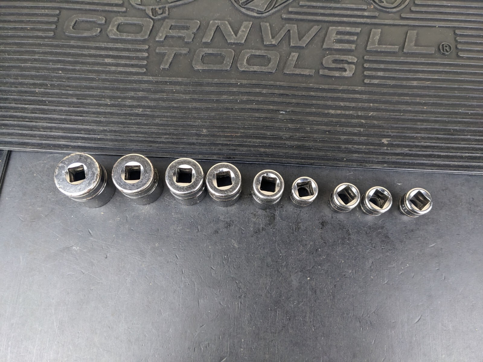 #bi522 Snap On Tools 211FY 3/8″ Drive 12 Point Shallow SAE Socket Set USA