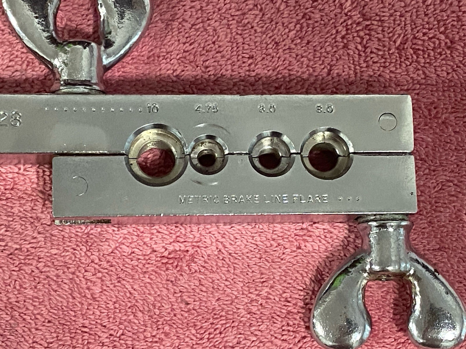 Snap On ( Blue Point ) TFM-428 Bubble Flaring Tool