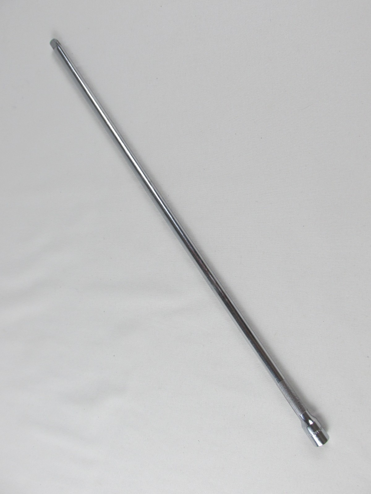 Snap On Tools 1/4″ drive TMXK140 Knurled Ratchet Socket Extension 14″ long
