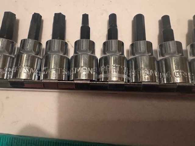 NEW Craftsman 38/» DRIVE 12 PC SOCKET BIT SET – STAR / HEX BITS + RAIL