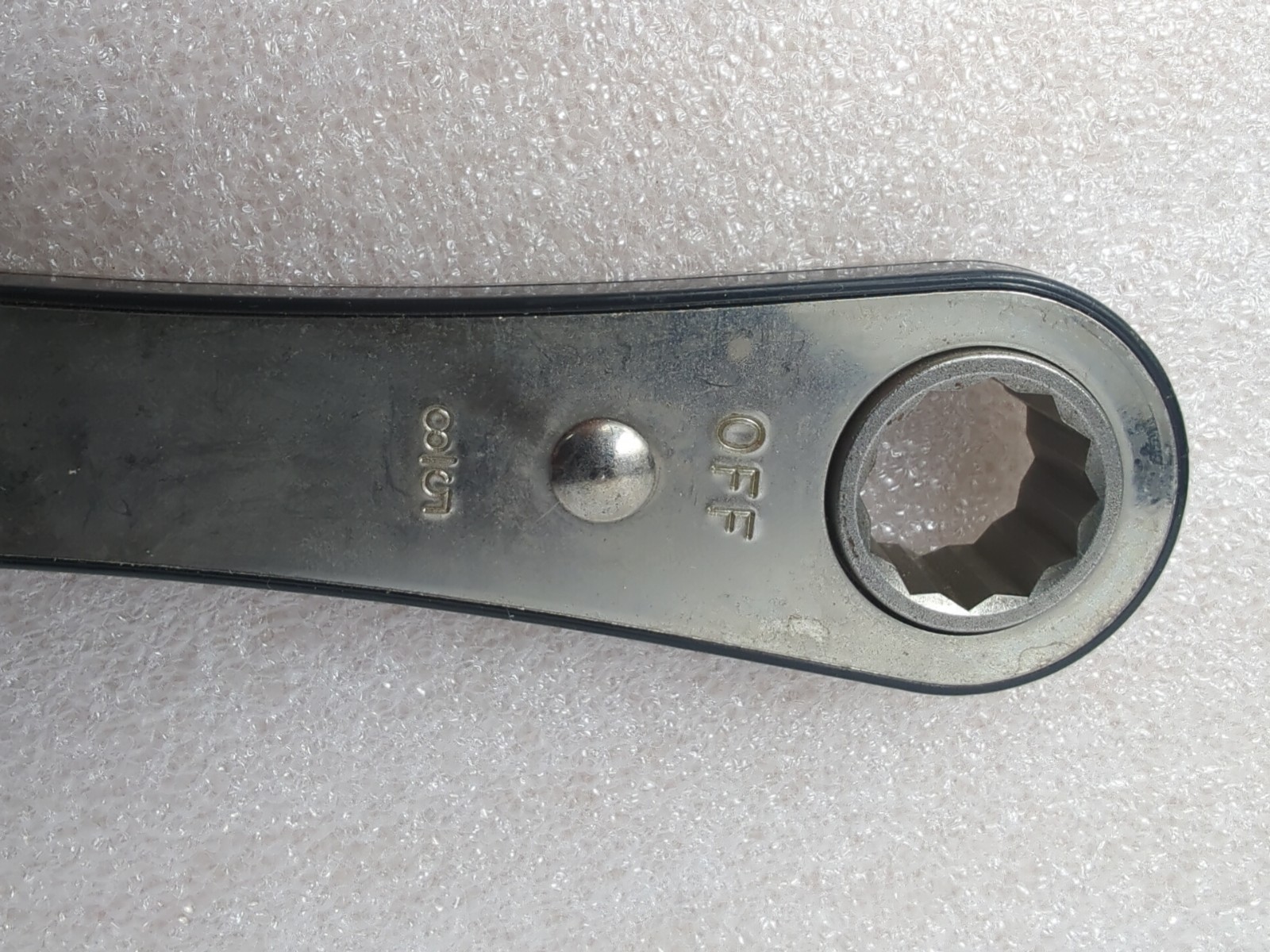 Craftsman 5/8in X 3/4in Double Box End 12 Point Ratcheting Wrench 43684 USA