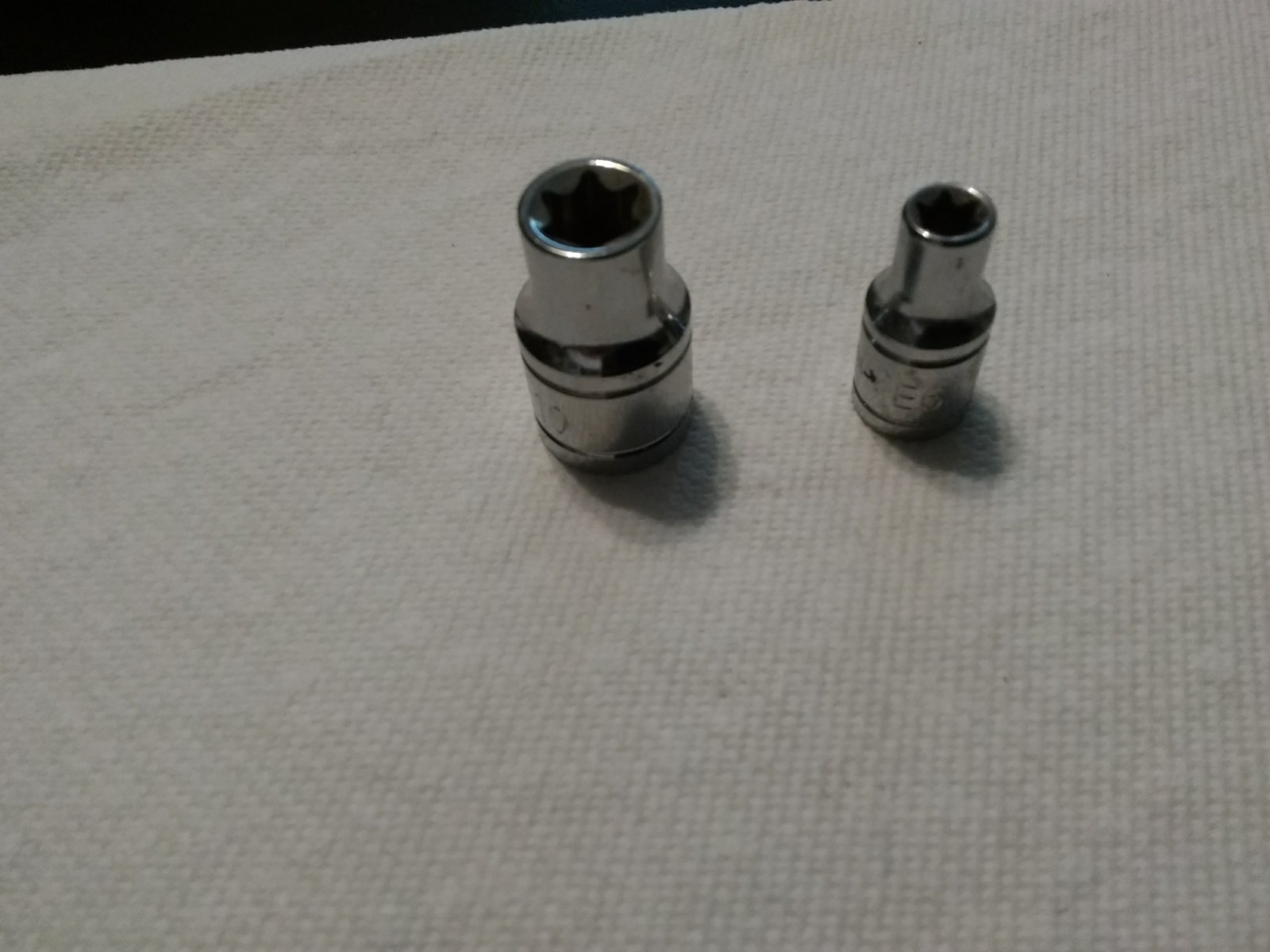 E10 & E6 sockets No name