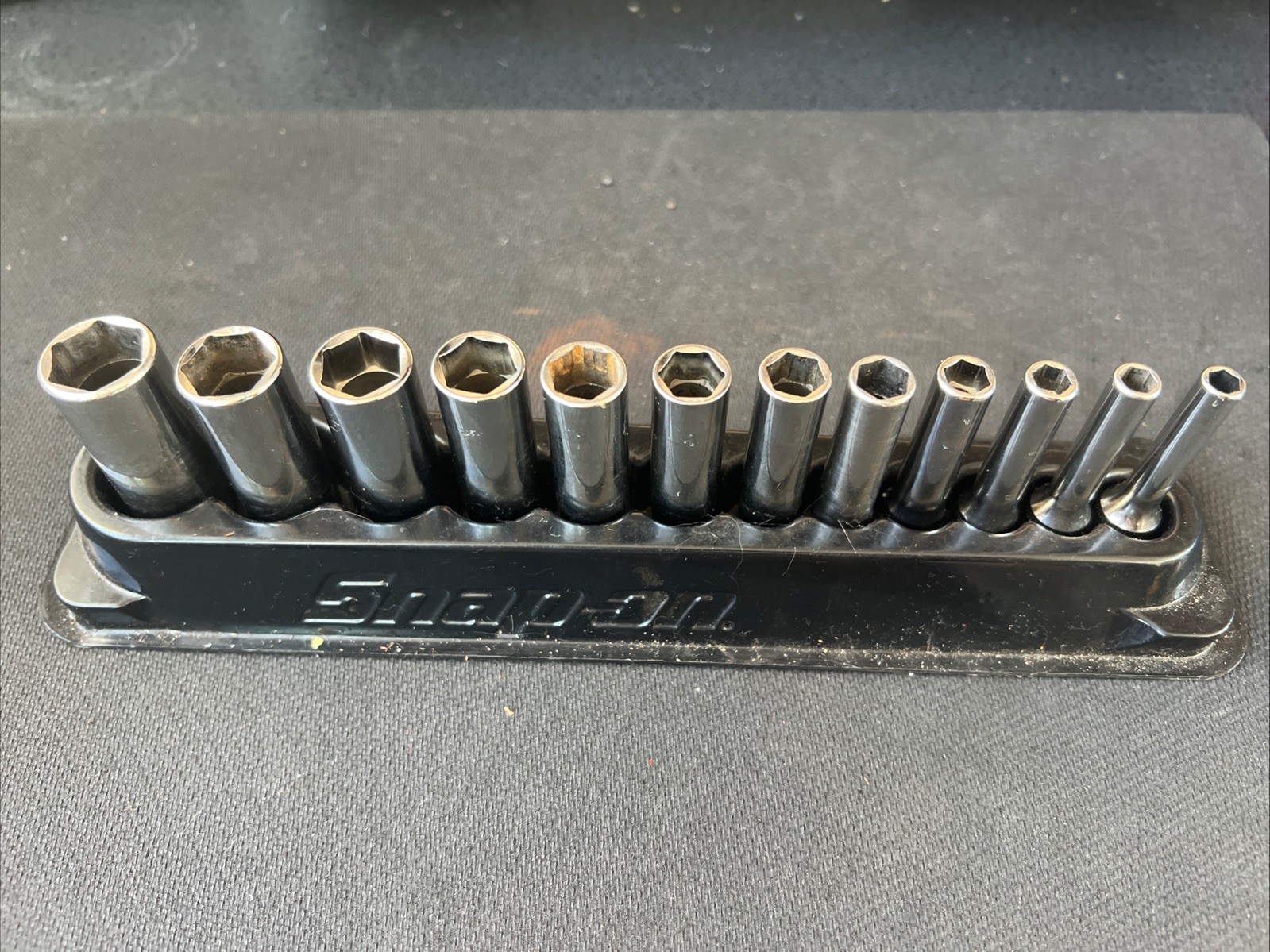 SNAP ON 112STMMY 12PC, METRIC, 1/4», DEEP,6PT,MAGENTIC TRAY, 5MM-15MM 🔥EXC