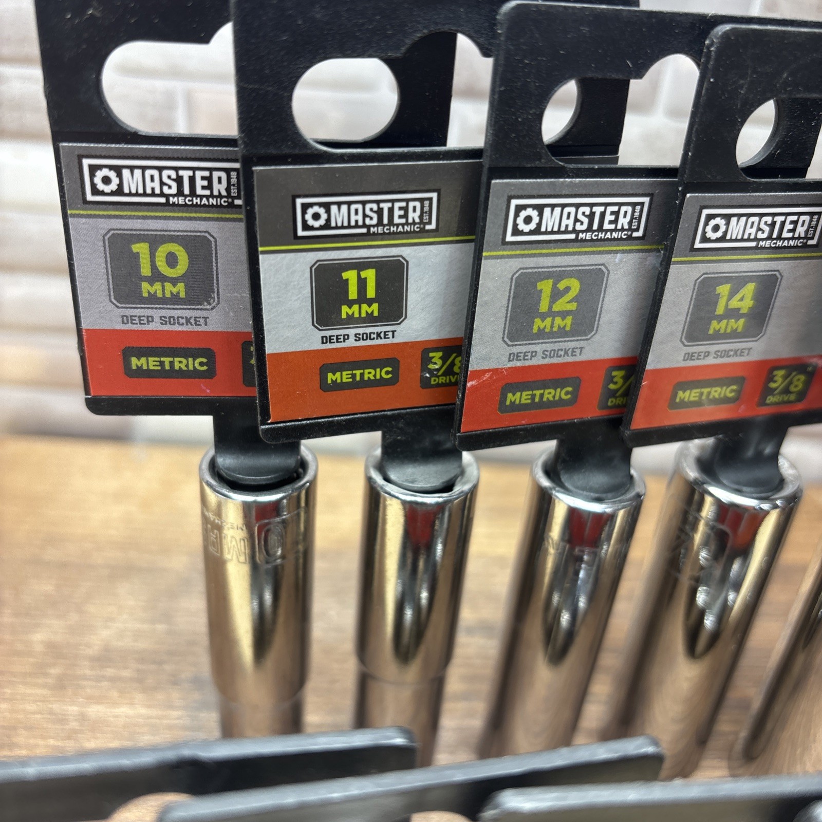 10- Master Mechanic Deep Metric Sockets 10 11 12 14 15 16 17 19 21 22, 3/8 & 1/2