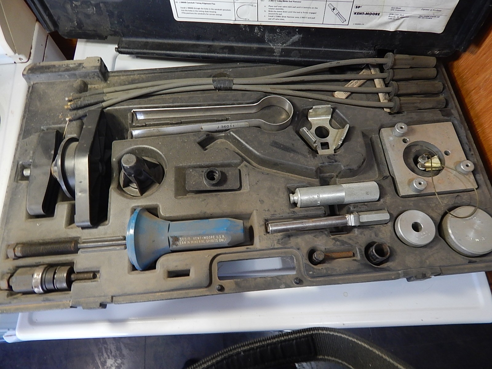 J-36999-2 Kent-Moore QUAD 4 DOHC Engine Service Tool Set Service Kit Valves Seal