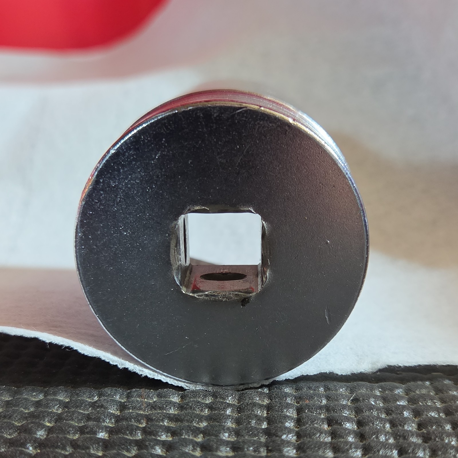 ​Brand: Snap-on ​Part Number: TW461 ​Socket Size: 1-7/16″ SAE ​Drive Size: 1/2