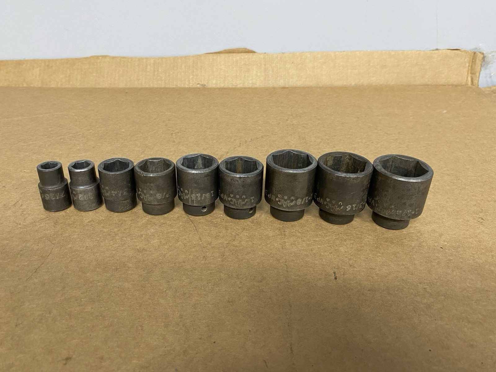 Mac Tools VP 1/2” Drive Shallow Impact Partial Socket Set 7/16”-1 1/4” 9pcs.