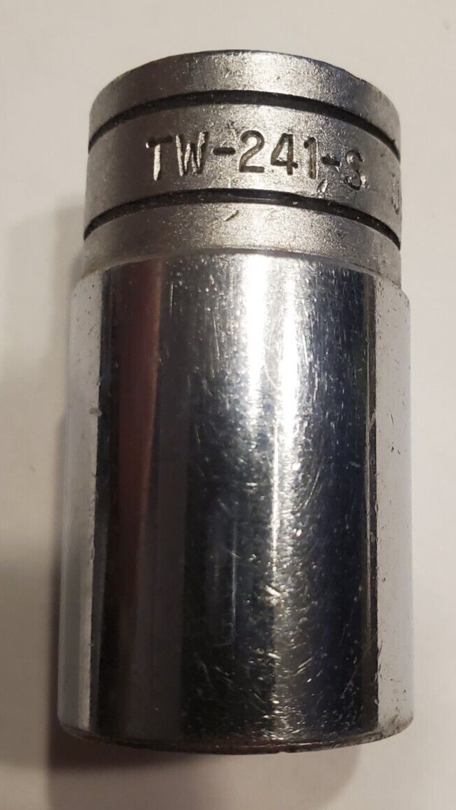 Snap-On Tools, 1/2″ Drive 3/4″ 6-Point Socket, SAE TW241-S USA Date 1951