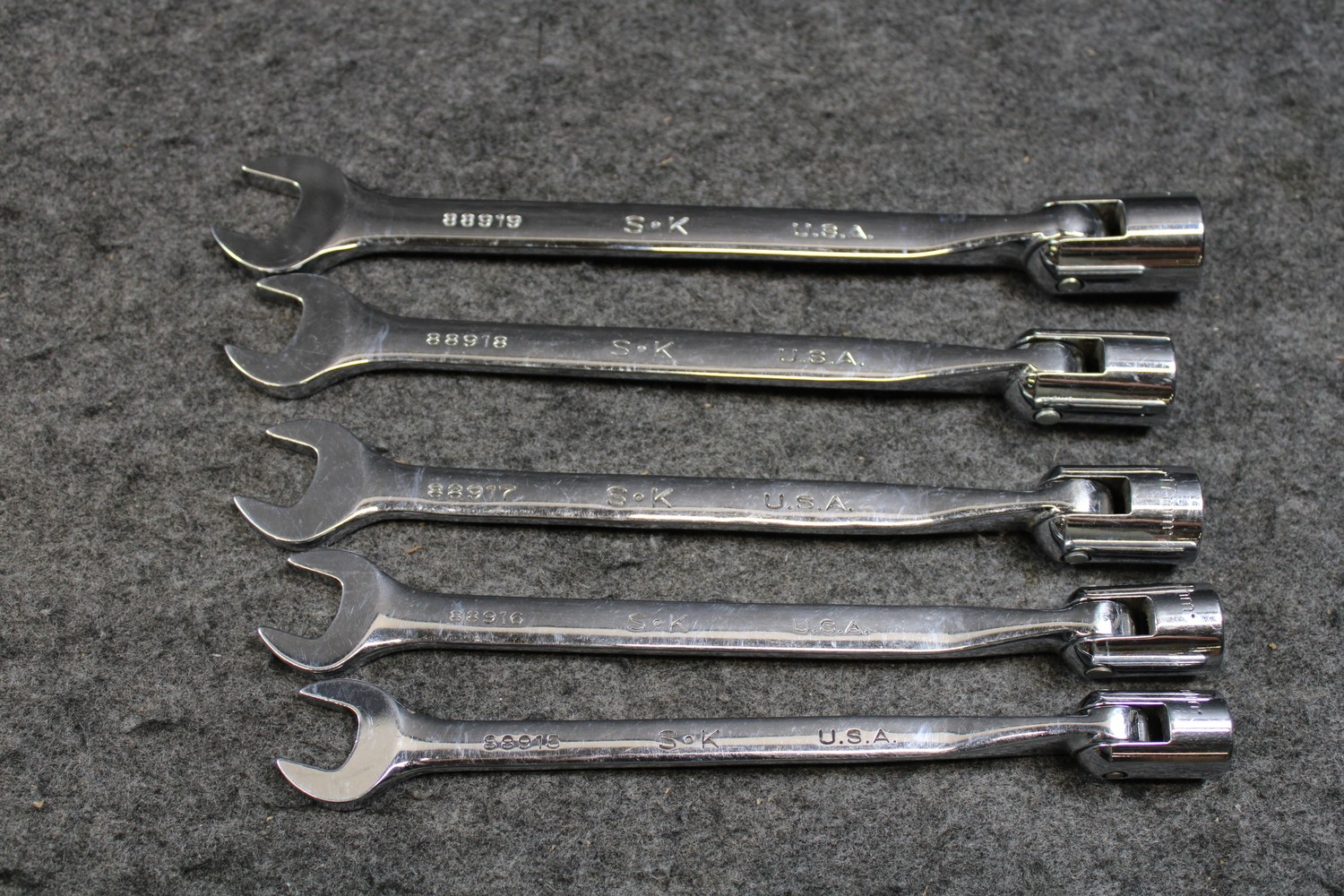 SK Tools Metric Flex Head Combination Wrench Set 10mm-19mm w/Tray (458903)