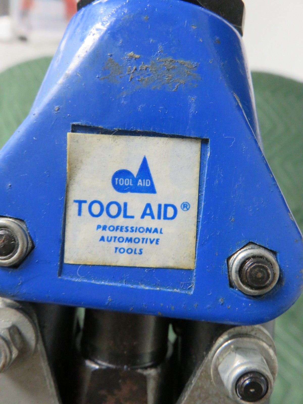 Vintage Tool Aid 19800 1/4″ Heavy Duty Riveter Rivet Gun Steel & Aluminum Rivets