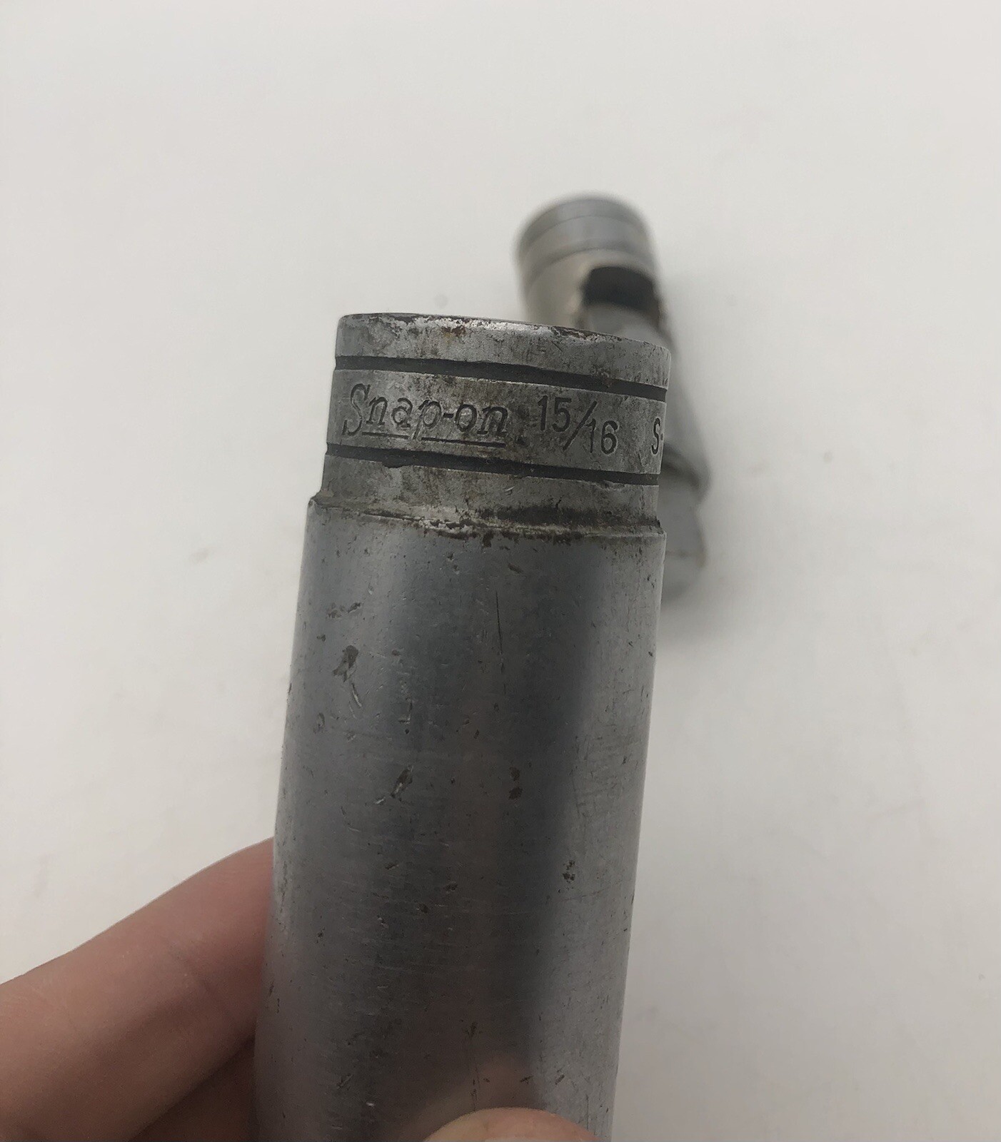 Snap-On Tools 15/16” 12-Point Deep Socket S301 & Snap-on 1/2” 8-L Swivel Socket