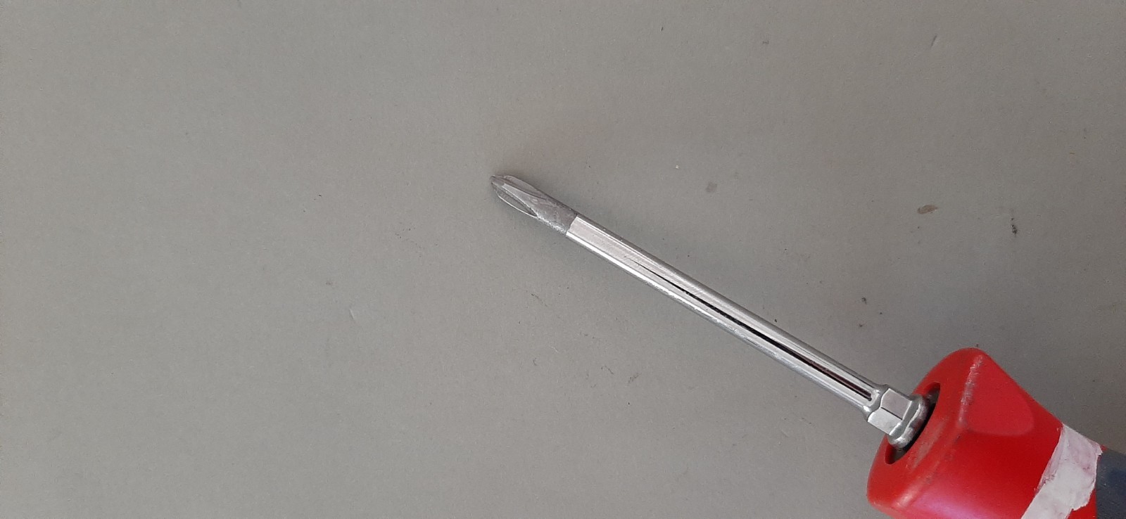 Snap-on SHDP31IR No # 1 Phillips Red Gray Instinct Grip Screwdriver USA Marked