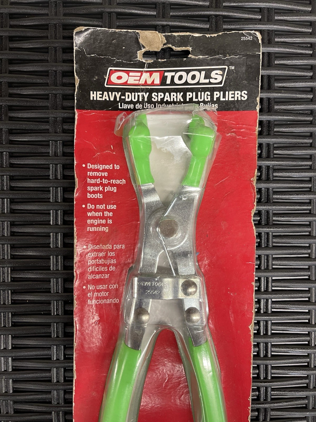 OEM TOOLS Spark Plug Pliers 9in, Heavy Duty, 25542