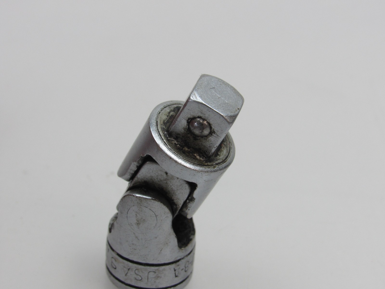 Snap-on Tools FU8A 3/8″ Drive Universal Swivel Joint Socket Adapter USA