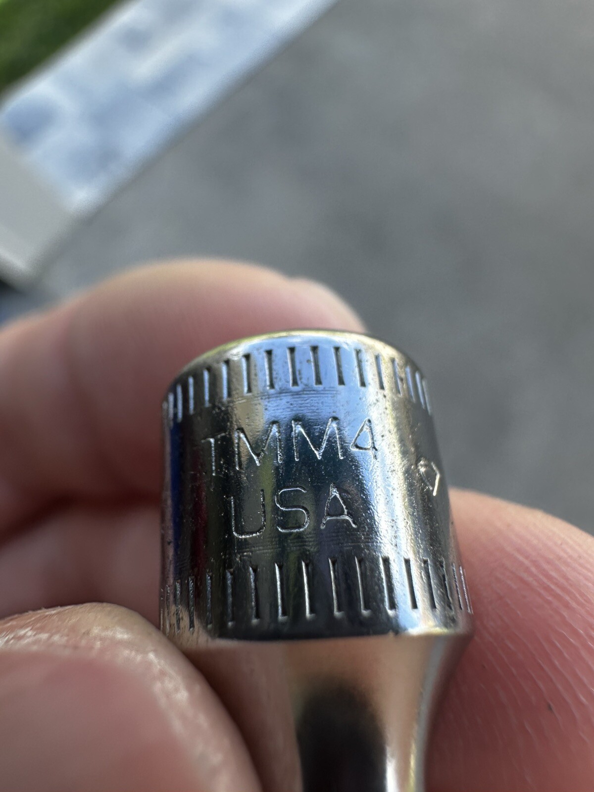 Snap-on Tools USA NEW 1/4″ Drive 6-POINT Metric 4mm Shallow Chrome Socket TMM4