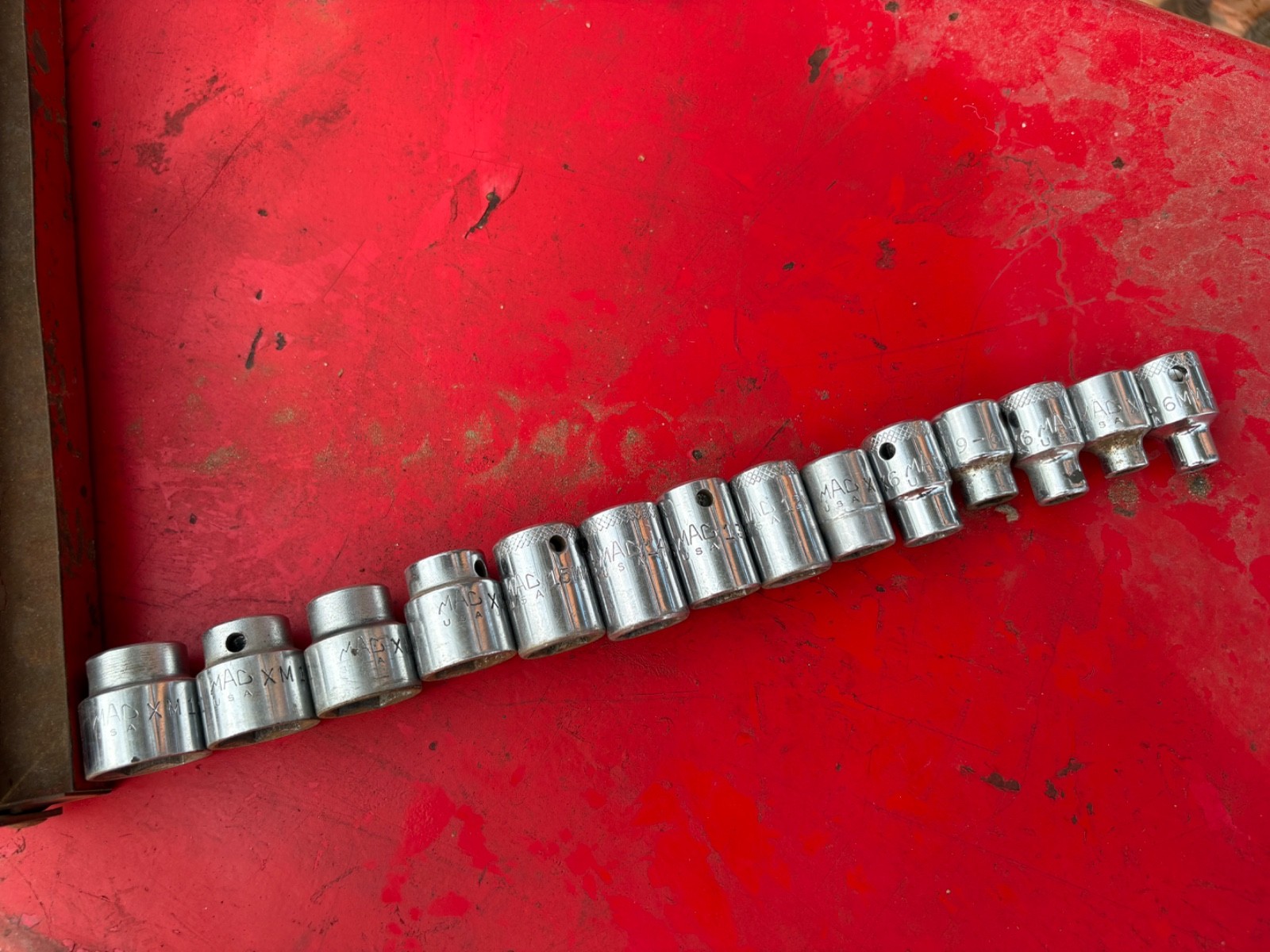 mac tools 3/8 drive metric socket set 6pt
