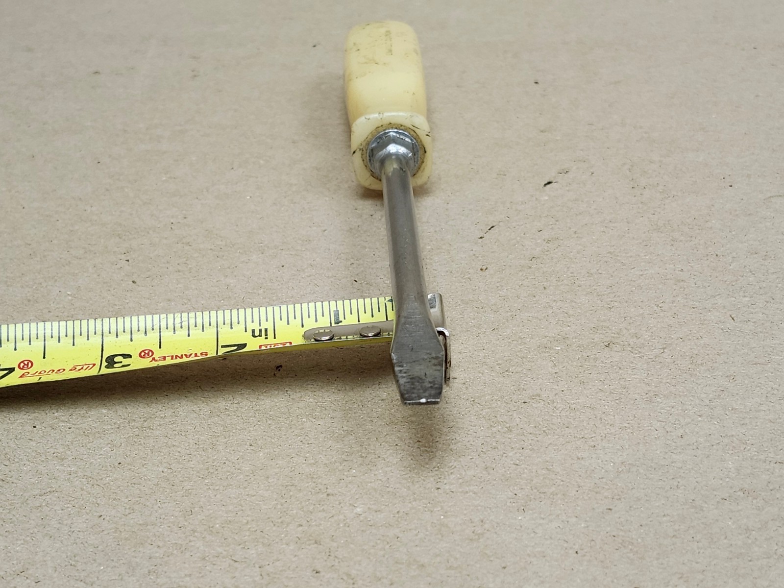 Snap-on 500 Limited Edition 5/16 X 6 in Flat Blade Screwdriver