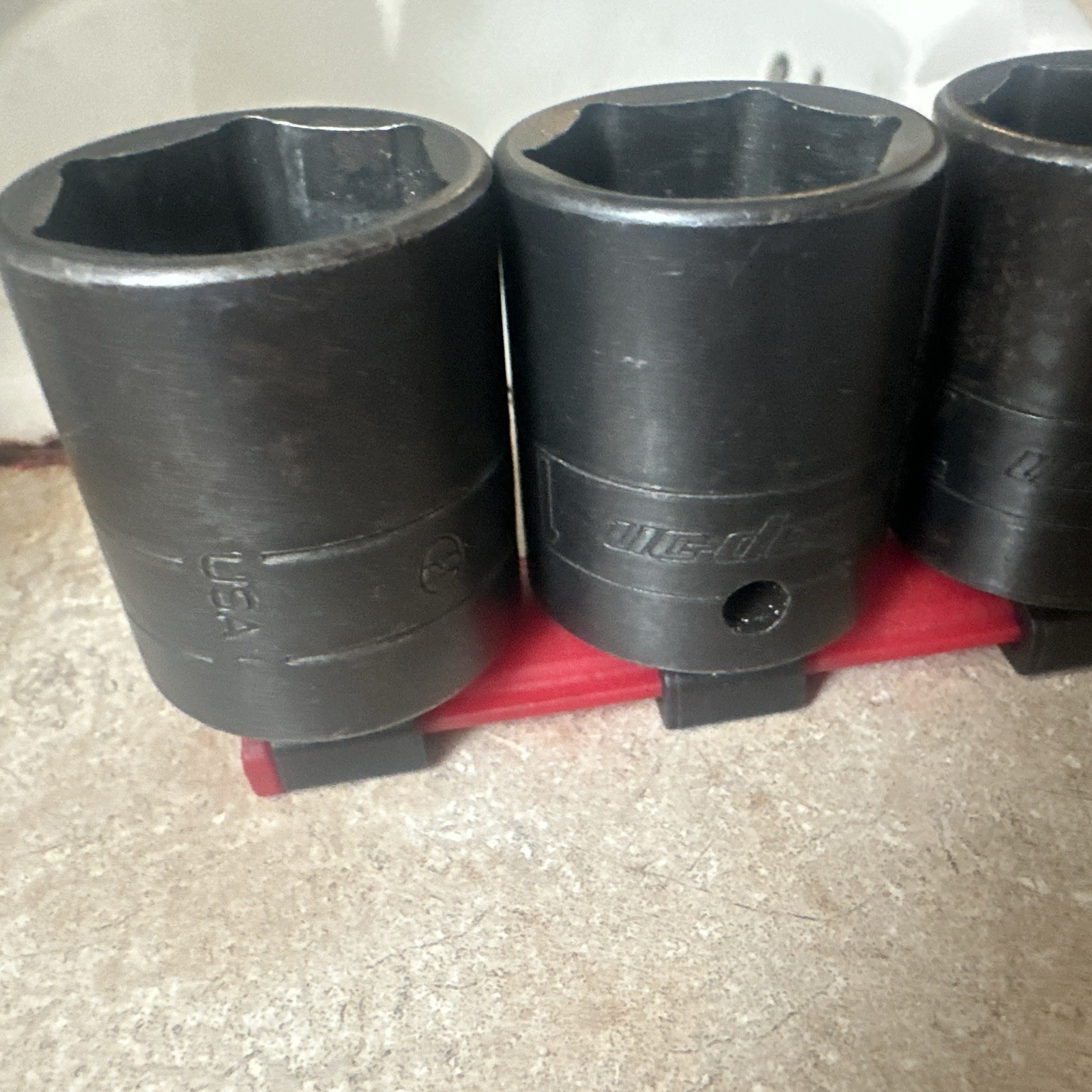 3/8 7/16 1/2 9/16 5/8 11/16 3/4 3/16 7/8 15/16 1” Snap-on Socket Set