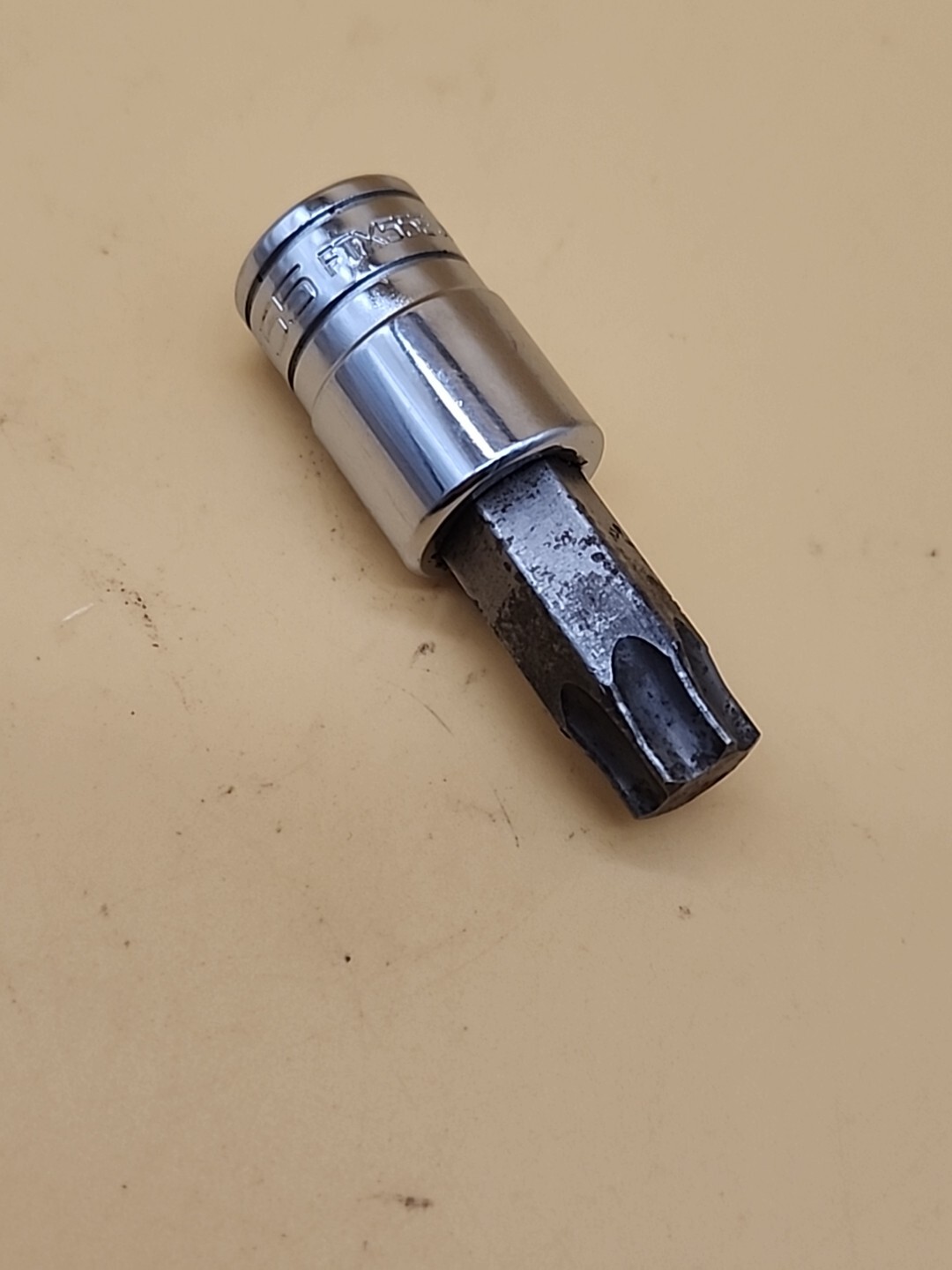 Snap-on Tools 3/8″ Drive T55 Standard Torx Bit Chrome Socket FTX55E USA