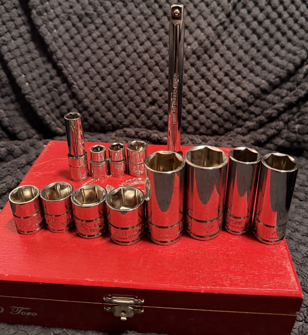 Urrea Socket Set Of 12 – 6 Pt- With Extension 3/8 » – 13 Total Pcs