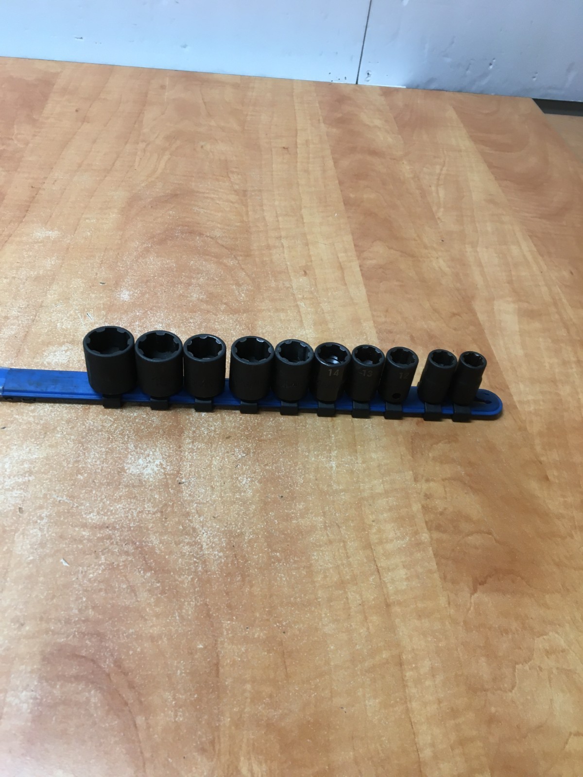 Matco Tools 10 PIECE 3/8″ DRIVE METRIC PRO NON-SLIP IMPACT SOCKET SET – SBPMA10R