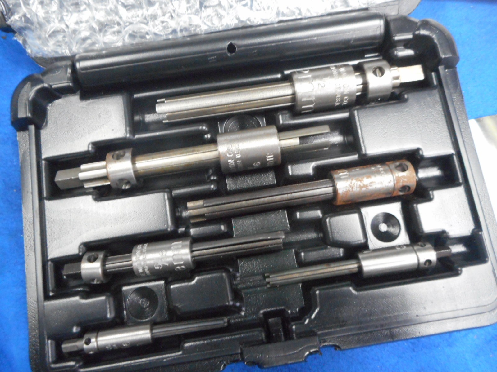 WALTON #1 Set 18001 Tap Extractor Tool Kit. NEW broken bolt, tap, dye remover