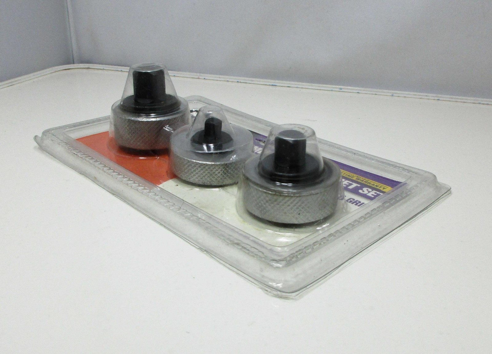 Pittsburgh Item 94011 (3) Piece Thumbwheel Ratchet Set 1/4″ 3/8″ 1/2″ NEW Sealed