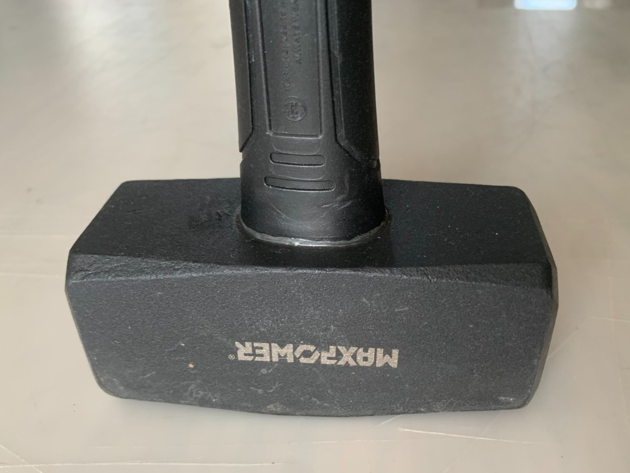 MAXPOWER 4lb Club Hammer, Mini Sledge Hammer with Red Handle, Black