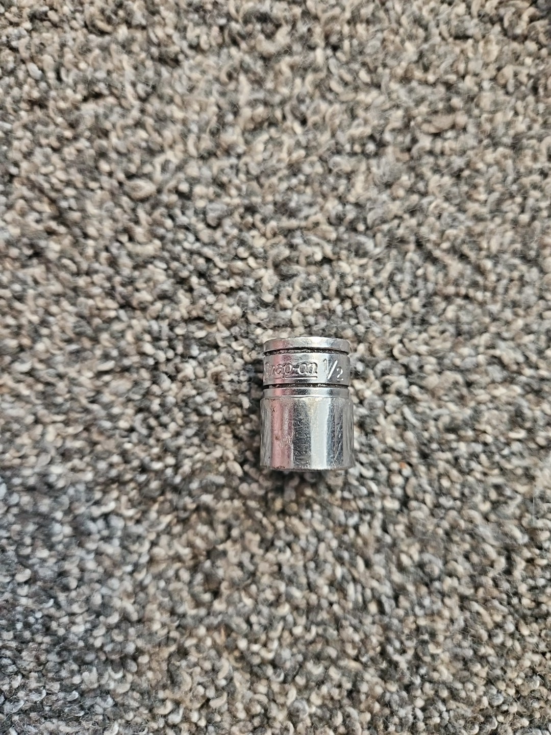 Snap-on Tools F-161 3/8 inch drive 1/2 12 point socket USA Old Logo