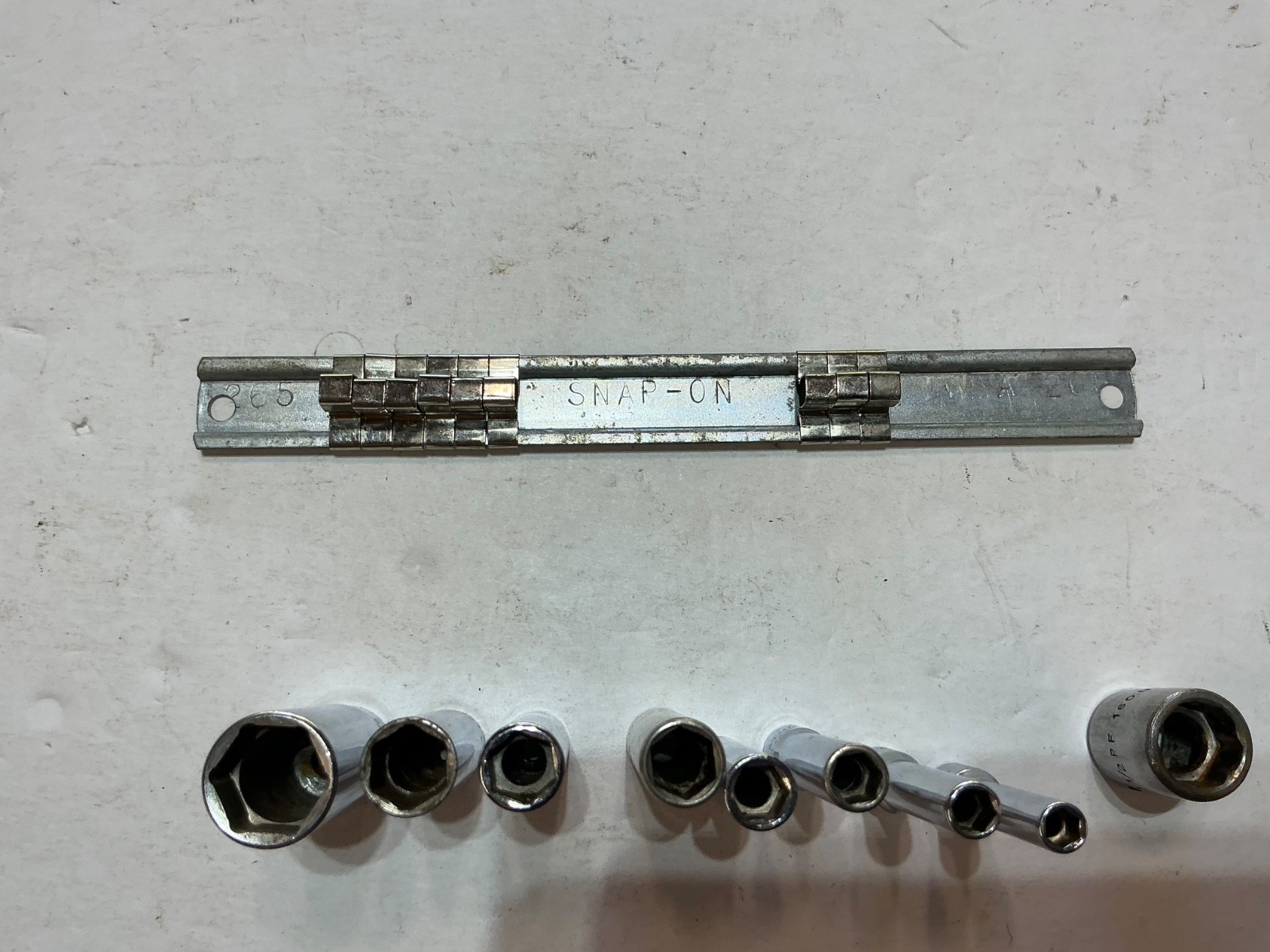 Snap-on 7 pc 1/4″ drive SAE deep well socket set 3/16-9/16 plus 2 others USA