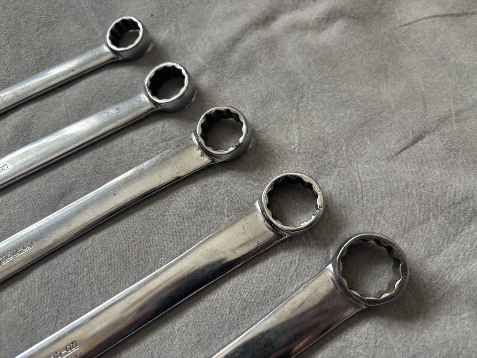 Snap On Wrenches 5 Pieces 12 Point Mechanics 11/16″ to 15/16”