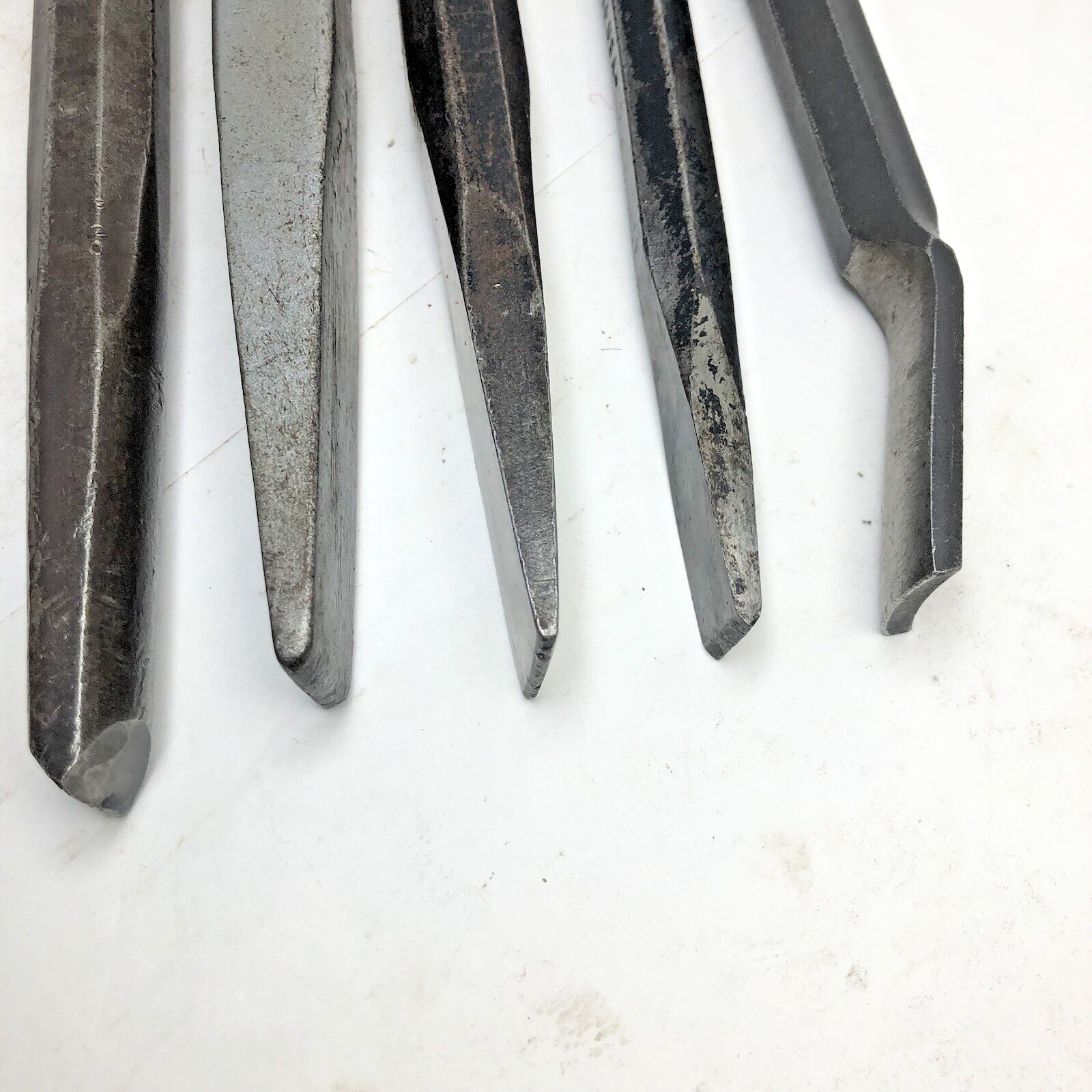 (5) Mix Lot of Craftsman-Williams-Bonney-Proto-Mac Tools Cold Chisel Chisels Set