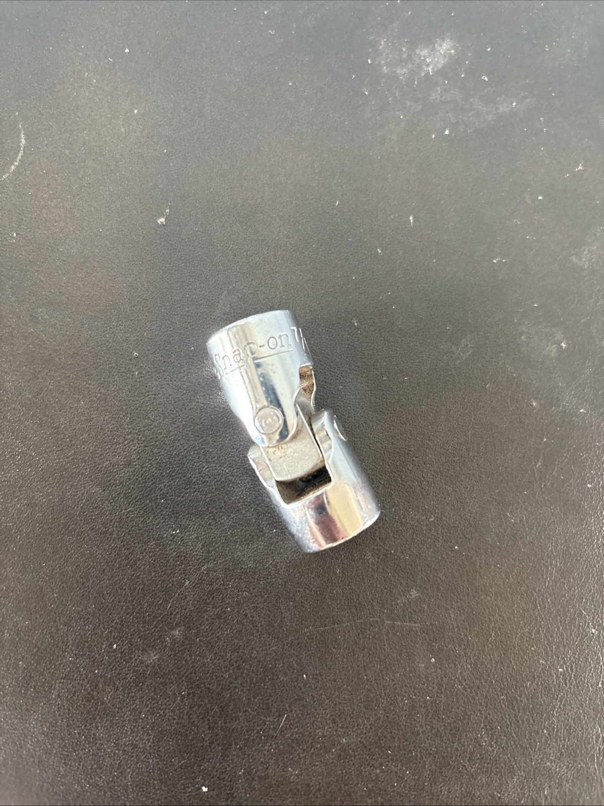 Snap On Tools FVU14 7/16″ SAE Shallow Universal Socket 3/8″ Drive 12 Point USA
