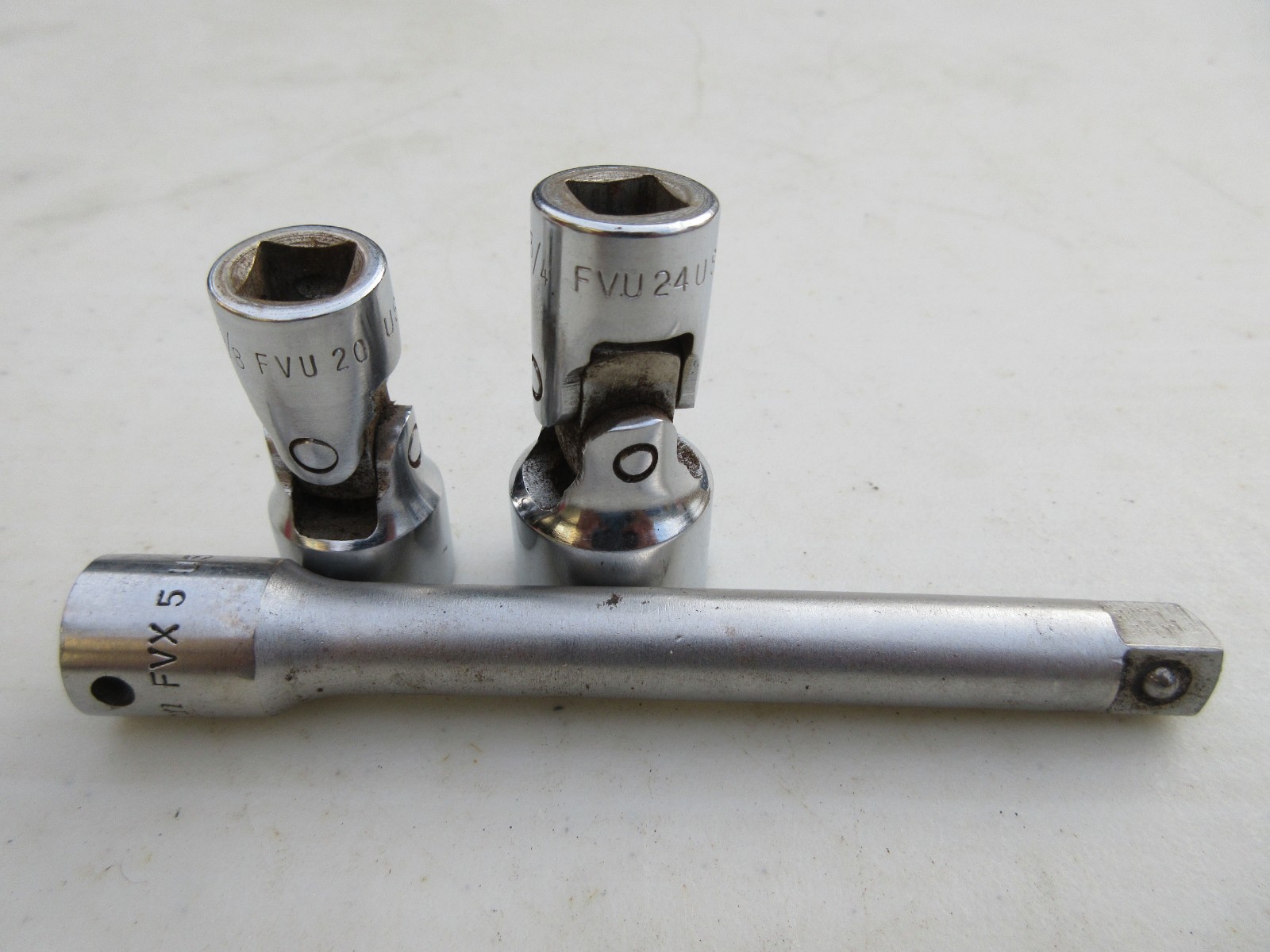 Snap-On 3/8″ Drive FVU 20 – 24 – 5/8” & 3/4″ Swivel Socket , FVX 5 Extension