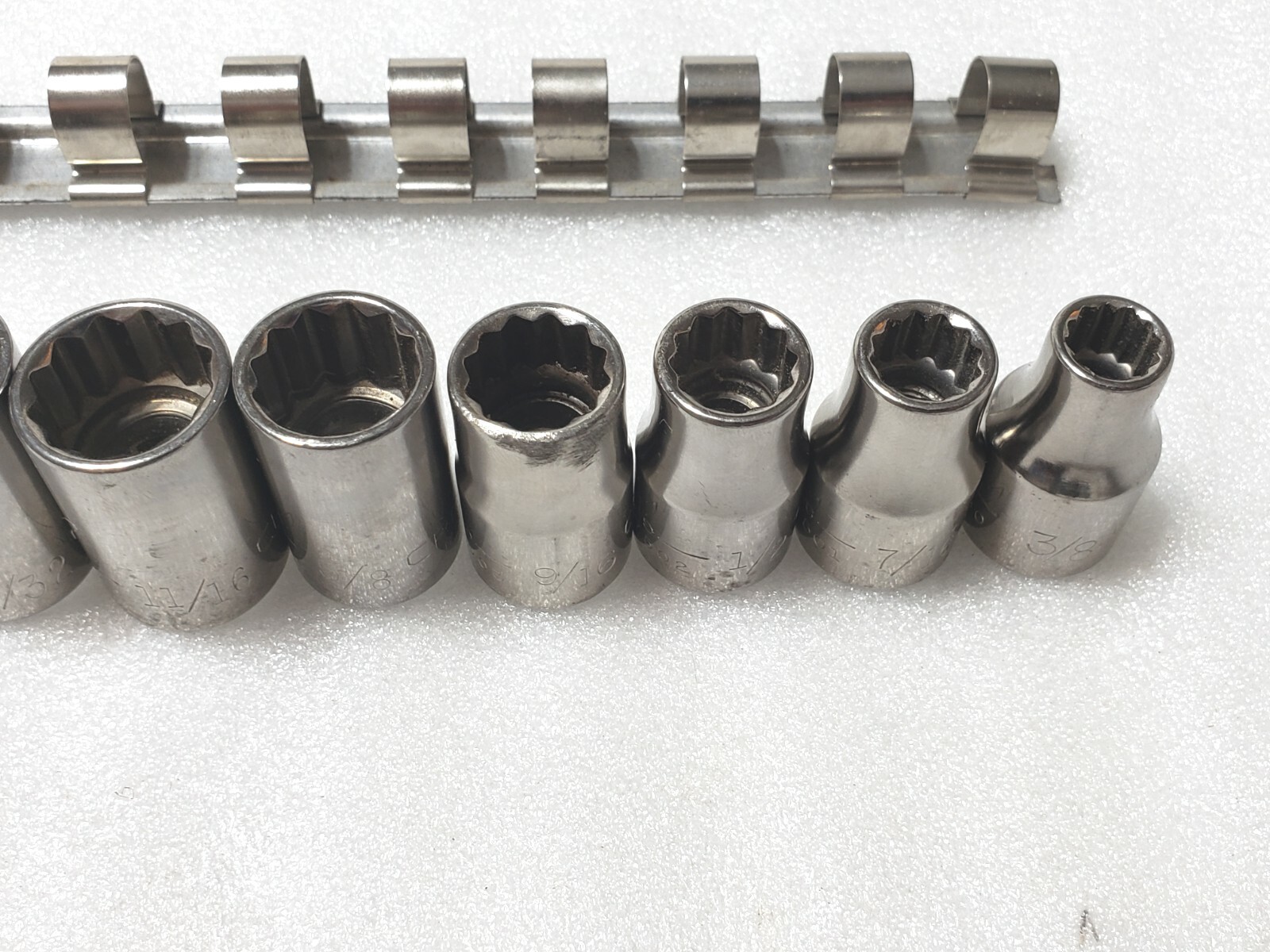 Craftsman SAE 14pc Socket Set, G-Series 1/2 Drive, 3/8″ thru 1-1/8″, USA Nice
