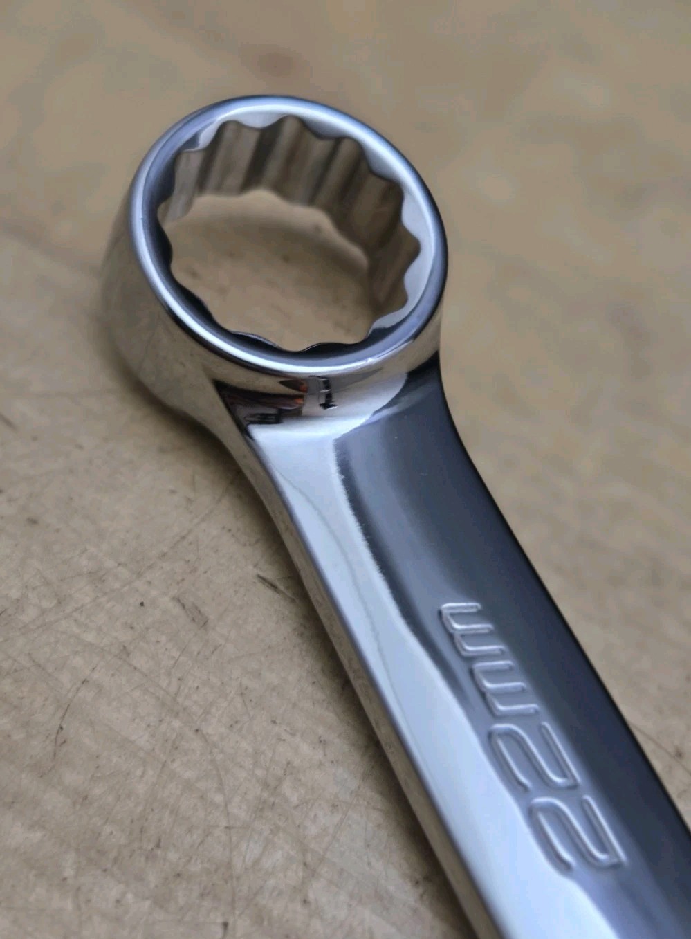 New Snap On SOEXM22 – 22mm Flank Drive Plus Standard Handle 12Pt Combo Wrench